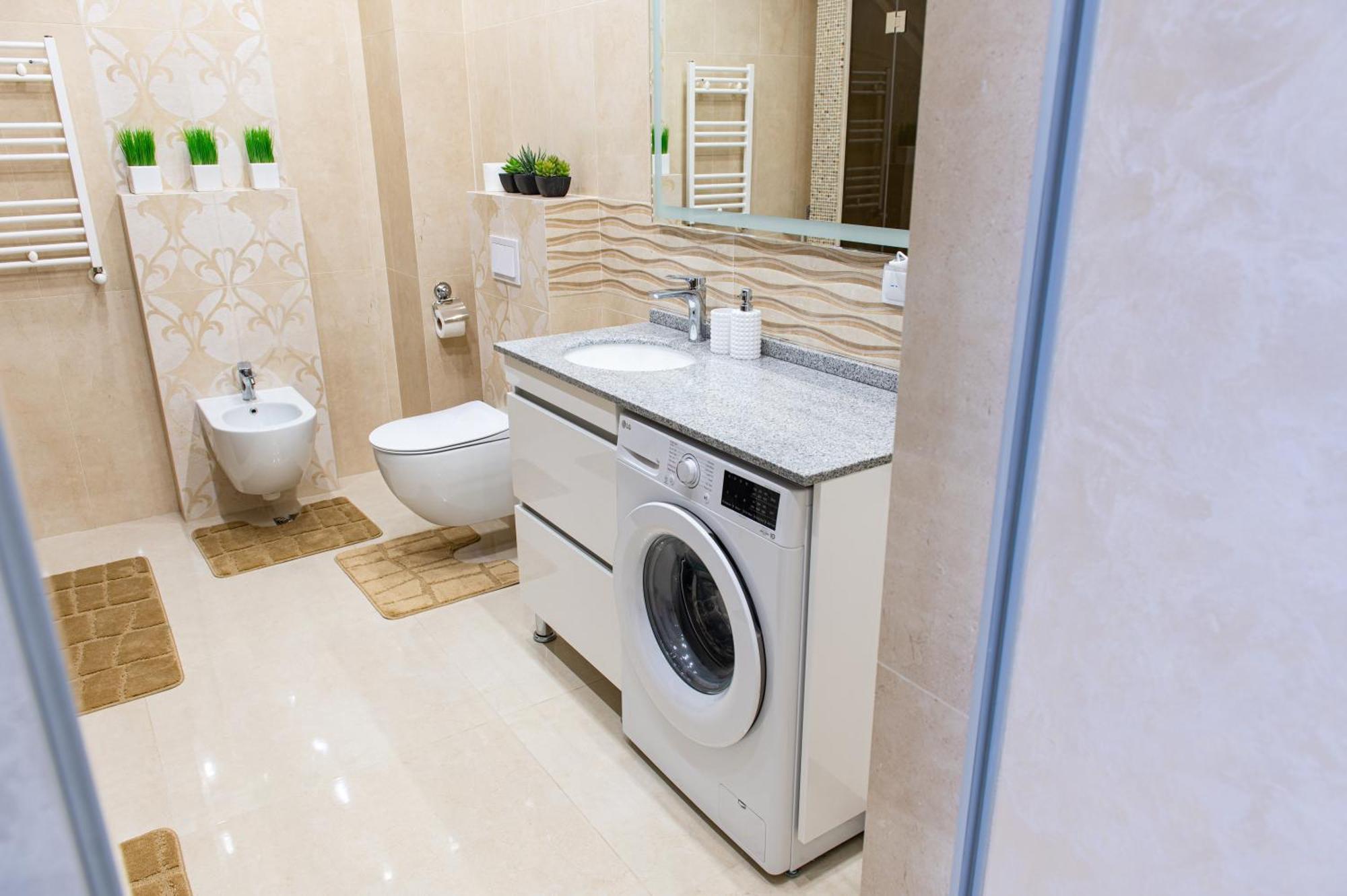 Sky Exclusive Vip Apartaments Chisinau Exterior photo